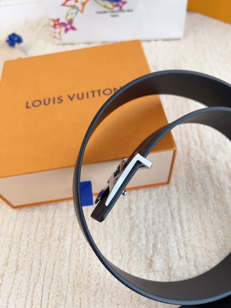 l0vis Vvtt0n belts